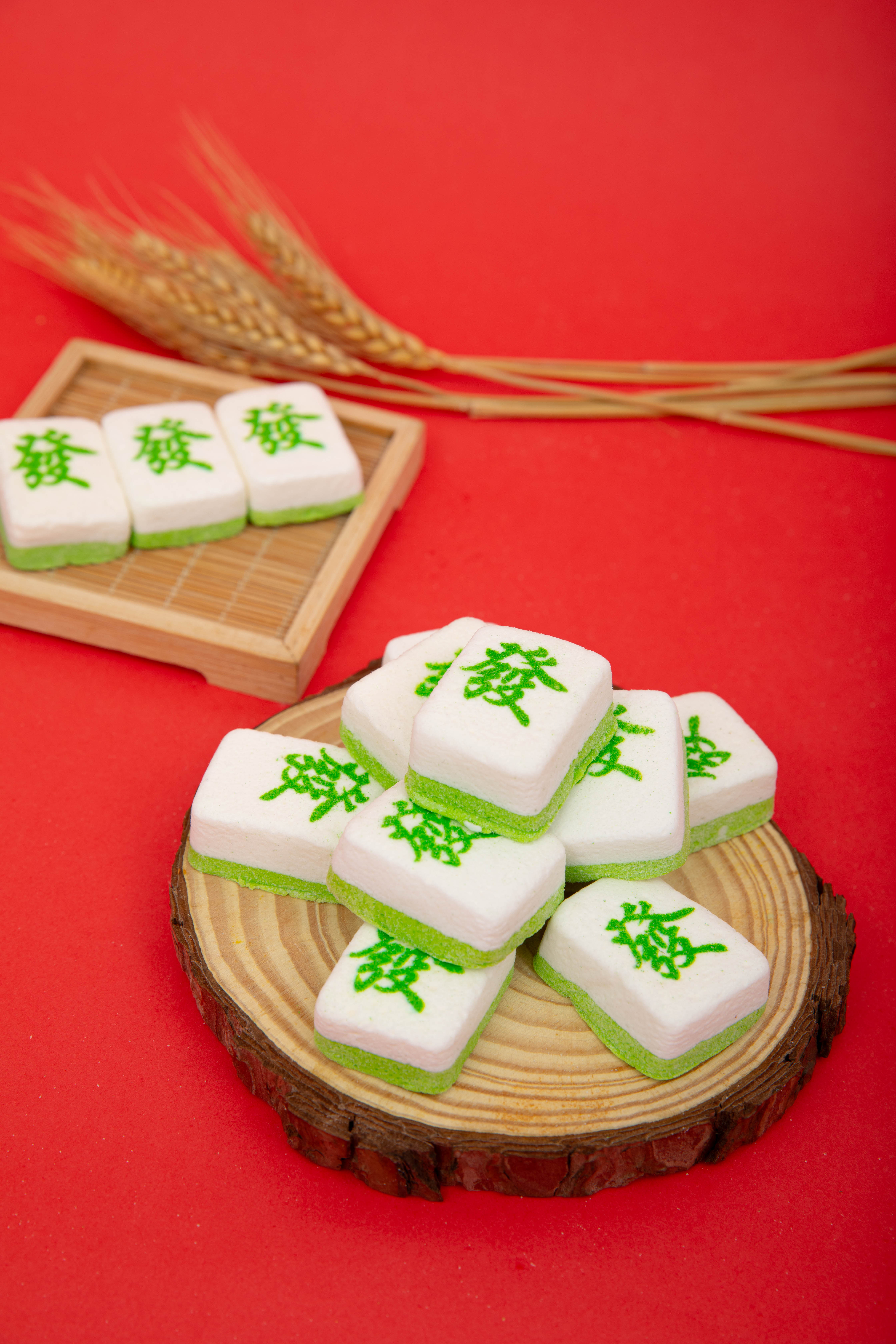 网红发财麻将造型棉花糖绿白分层發字软糖开业祝寿蛋糕装饰节日喜糖 2